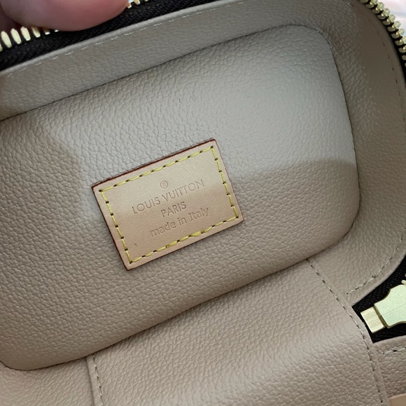 Authentic LV Nice Nano - Picture 12 of 15
